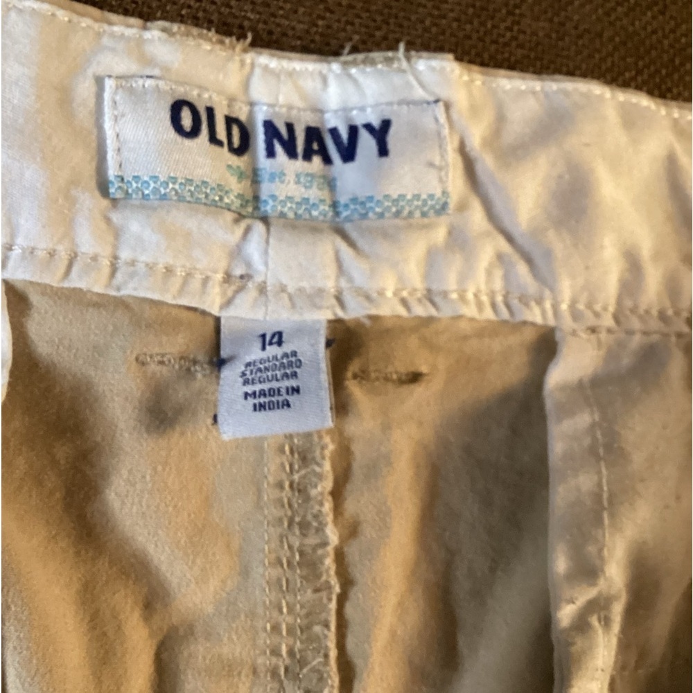 OLD NAVY CREAM SHORT SIZE 14 - Picture 9 of 15